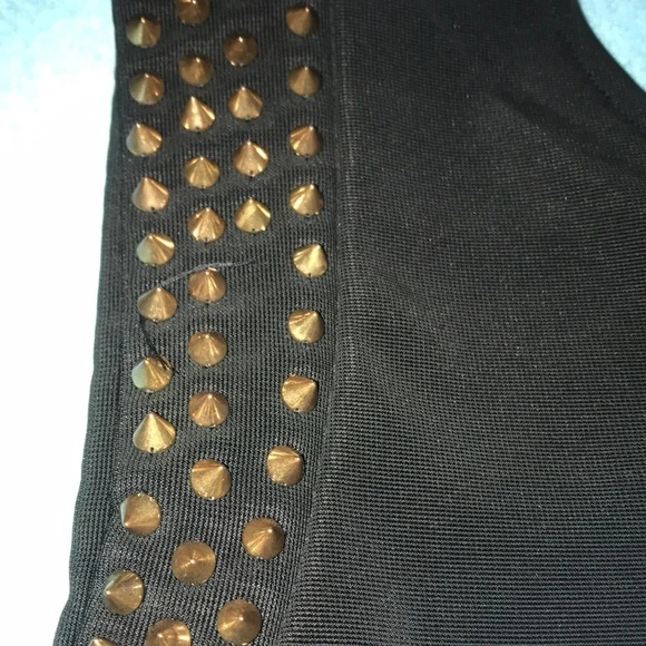 Spike blouse by RESERVED black peplum blouse size M - Picture 10 of 10